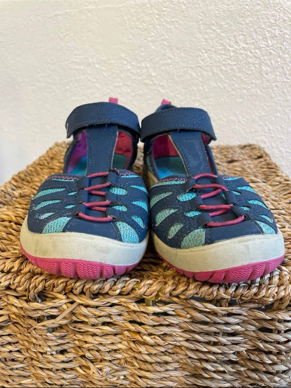 size 3 Girls Merrell water shoes, sandals